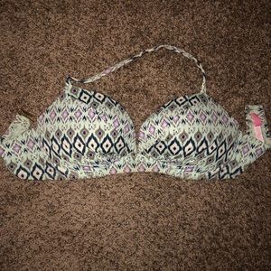 Victoria’s Secret Bathing Suit Top